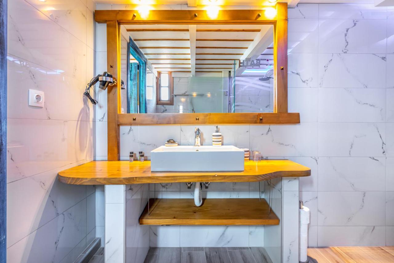 Cava D"Oro Suites Rhodes City Exteriér fotografie